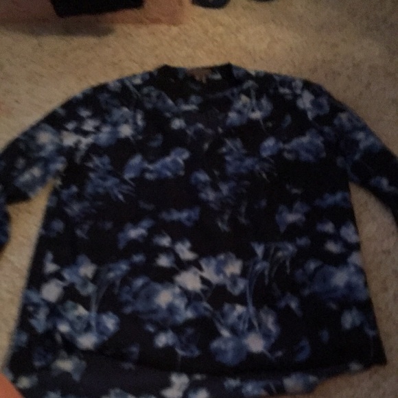 Pretty fall blouse - Picture 3 of 3